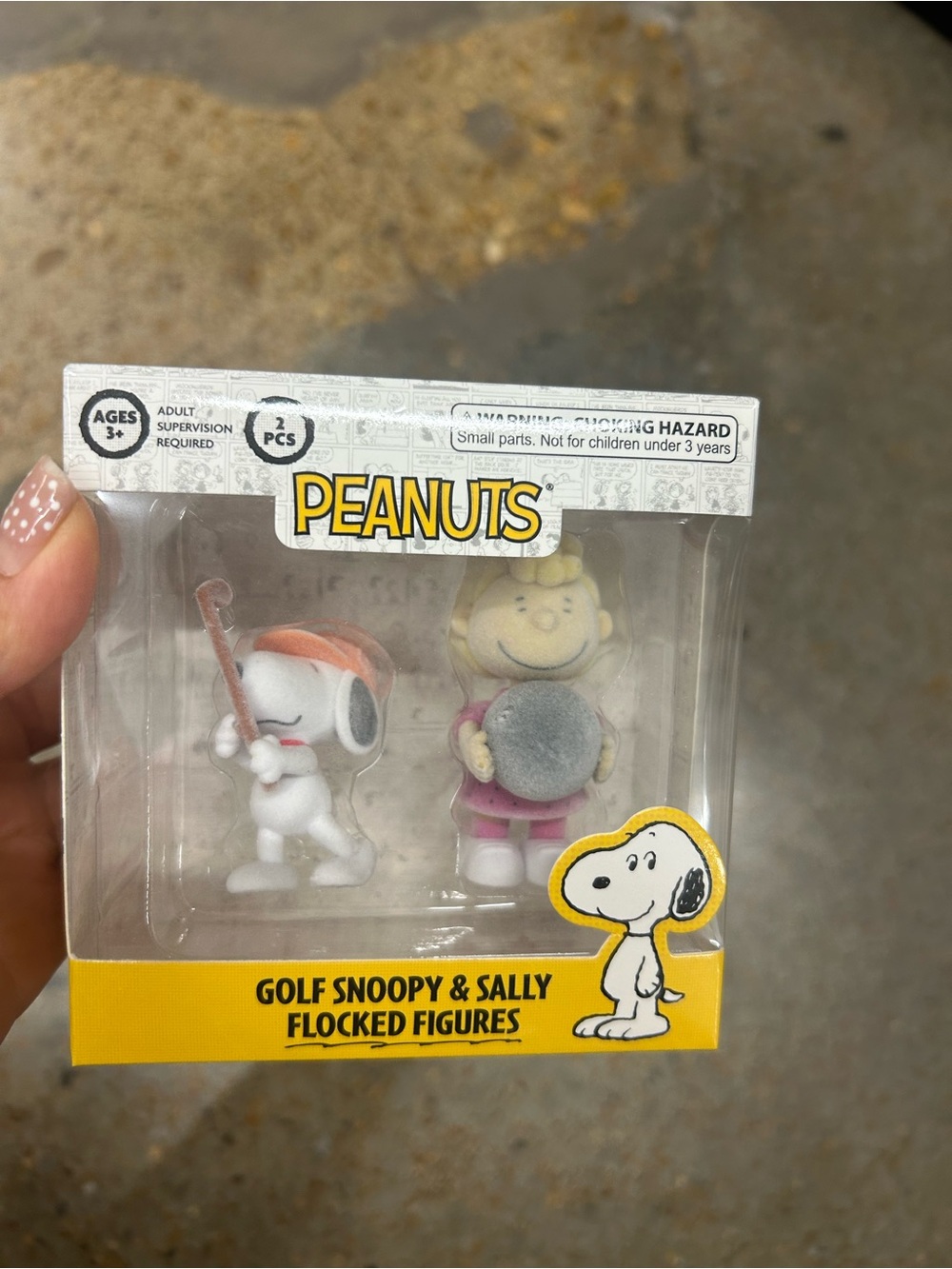 Peanuts Golf Snoopy & Sally Flocked Figures